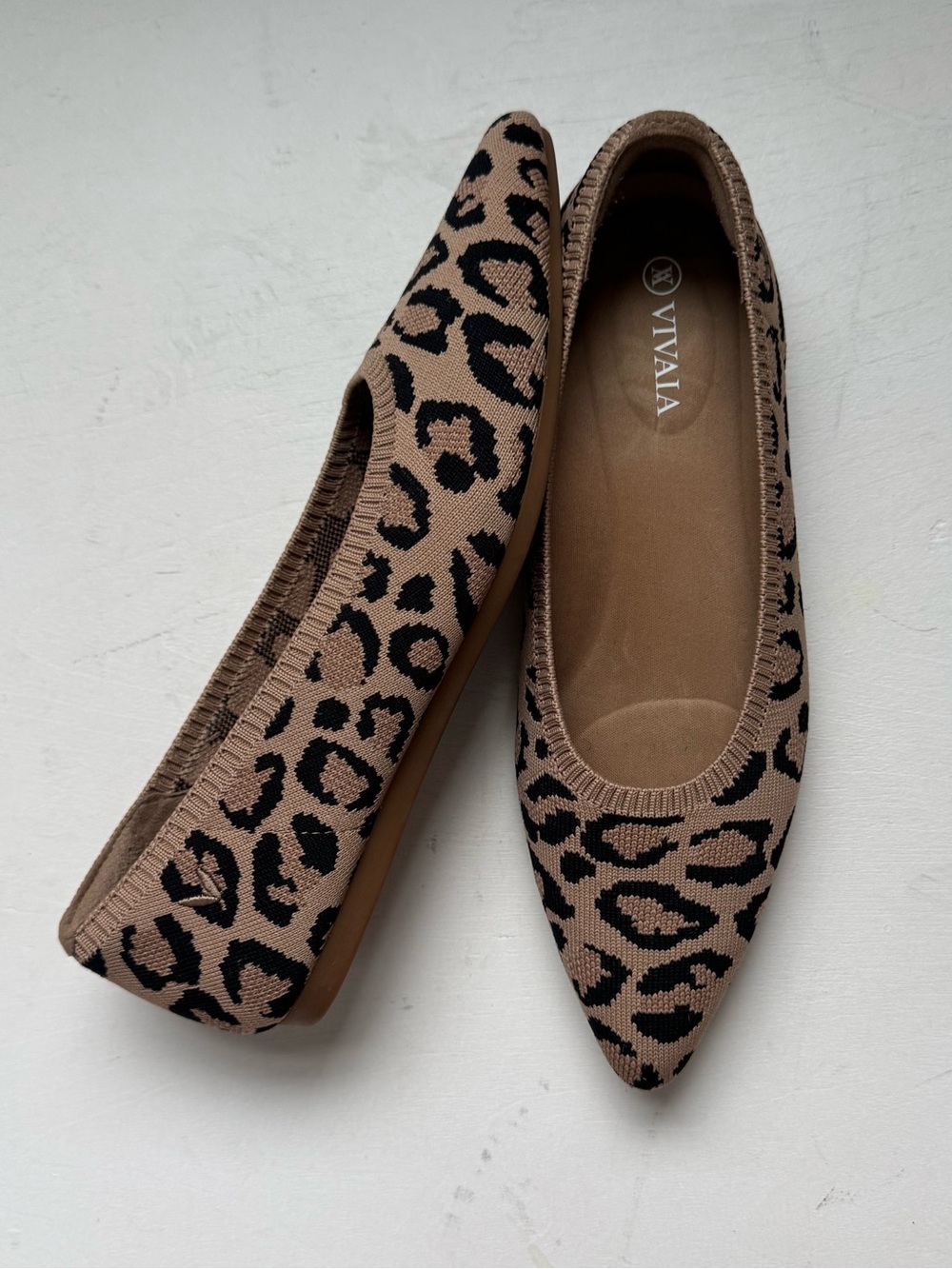 VIVAIA Aria 5º Pointed-Toe Knit Flats - Picture 7 of 15